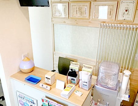 えにわ緑のまち整骨院　内観1